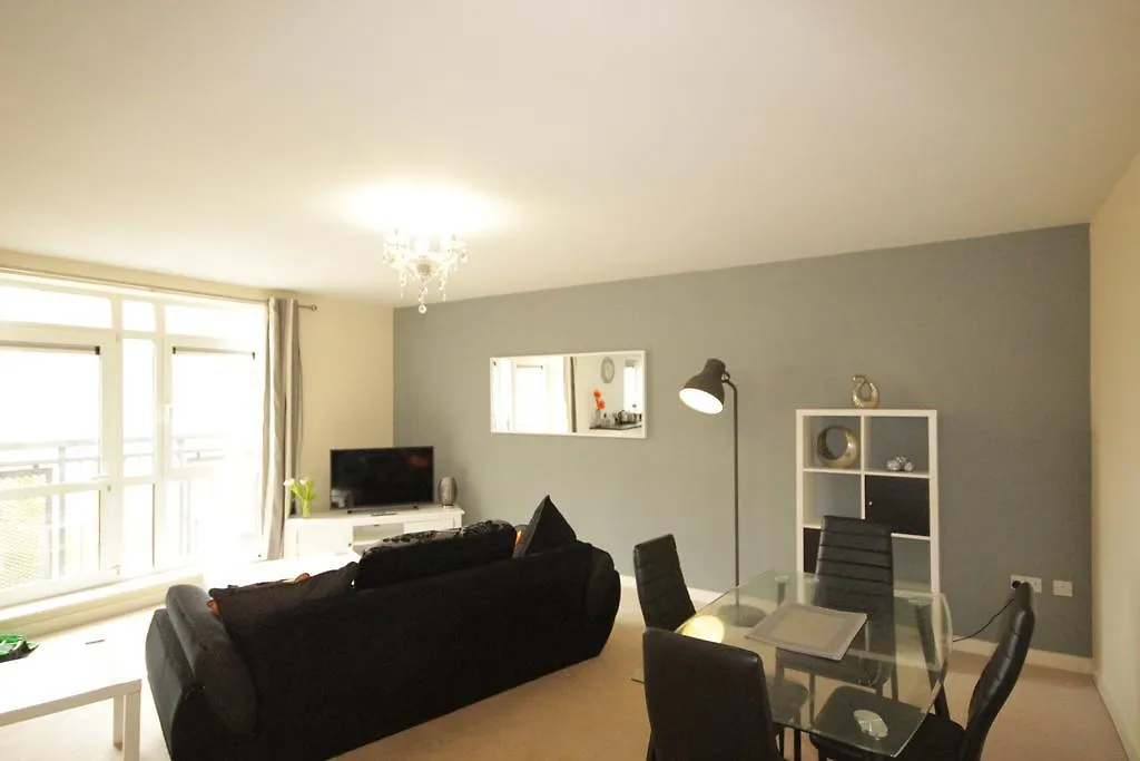 Old Town Apartment Kingston upon Hull 0*,